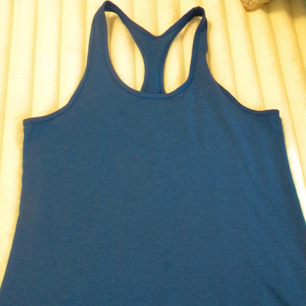 NIKE RacerbackTank - Picture 9 of 11